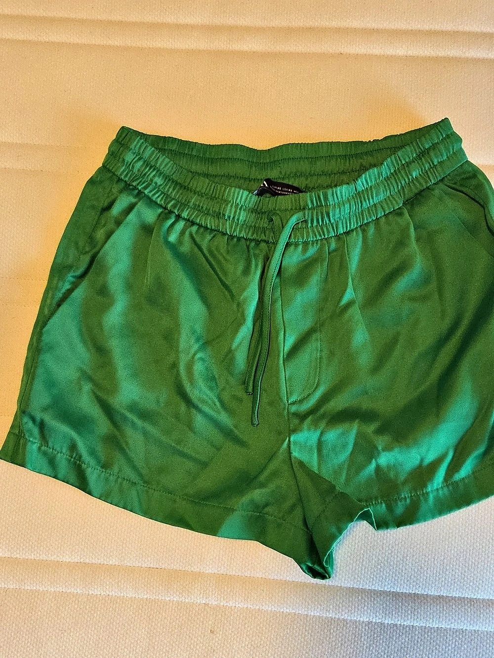Zara Green Satun Shorts Size XS Like New
